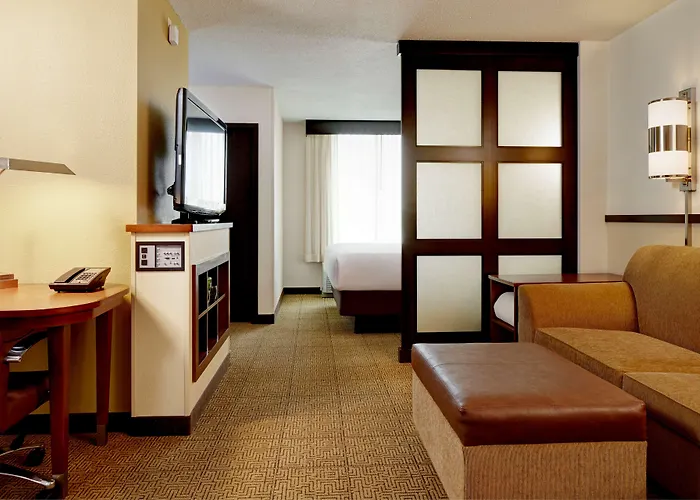 Savannah 4 Star Hotels