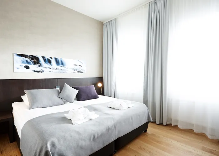 Reykjavik 4 Star Hotels