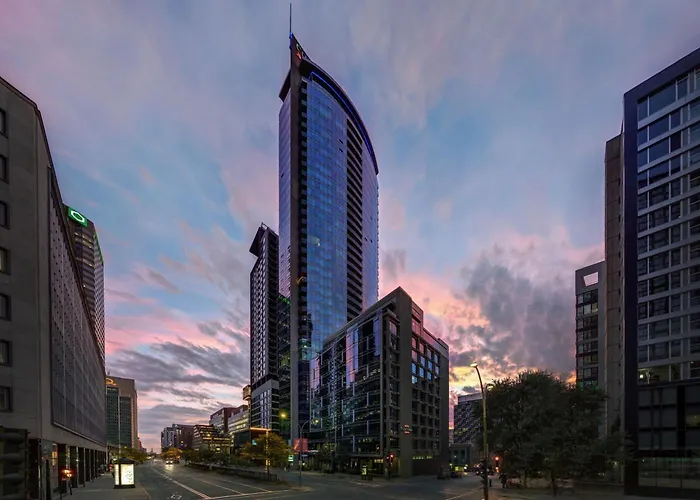 Montreal 4 Star Hotels